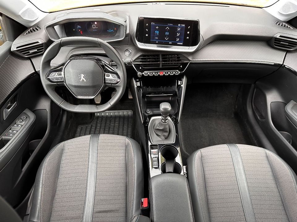 Peugeot 208 1.2 Allure*125 € p.M*AppConnect*Shz*Kamera* in Bonn