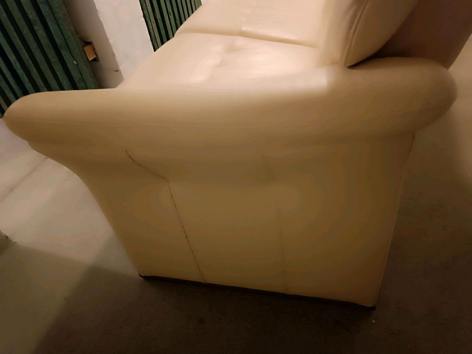 Bequemes Sofa in Lübeck