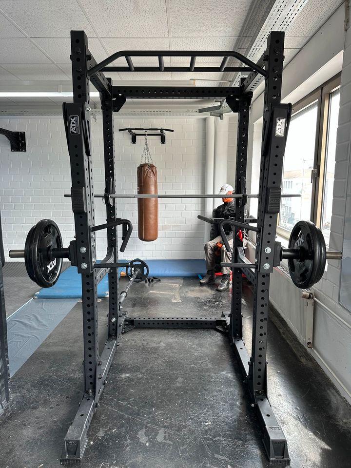 ATX Power Rack  inkl Jammer Arms und div Zubehör in Herzogenrath