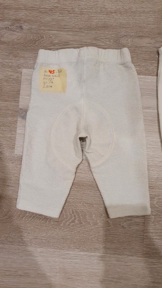 Babykleidung Hosen Strampler Gr. 62 in Limburg