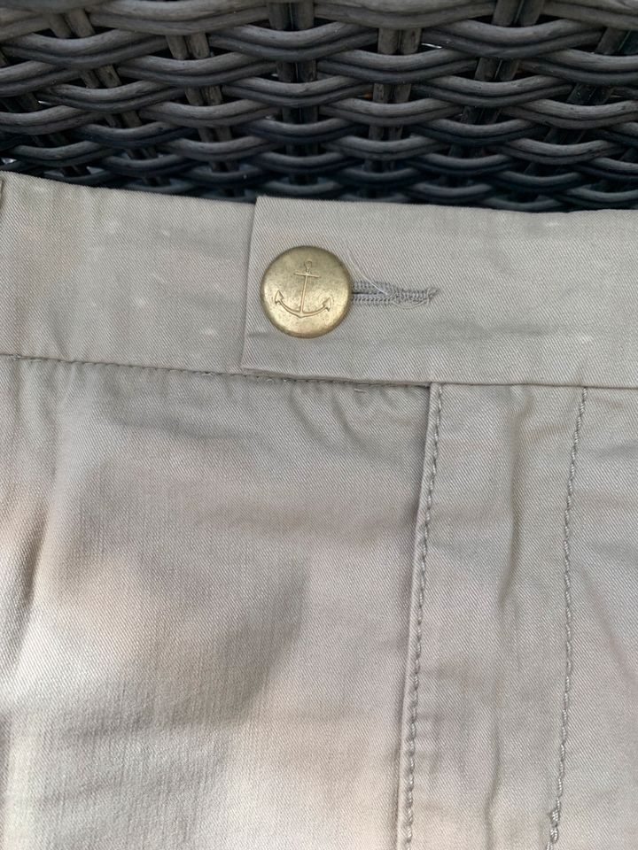 Damenrock Esprit Rock Chino mit Gürtelschlaufen Größe 36 beige in Siegen