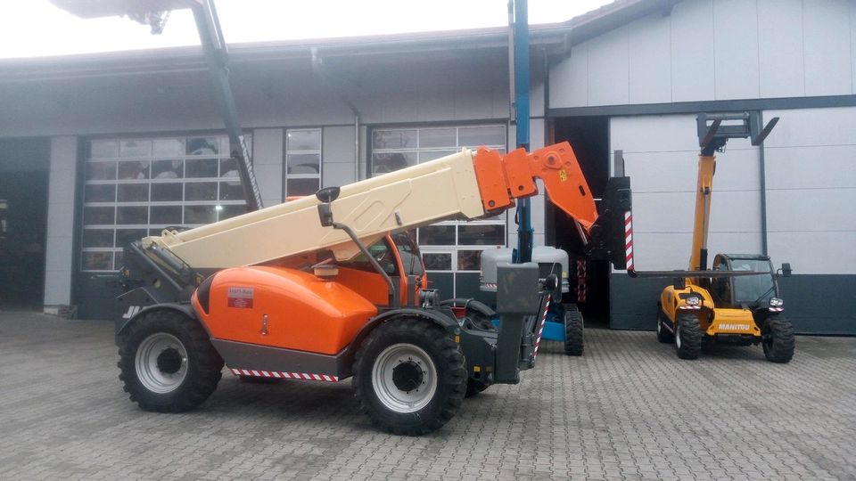 Teleskopstapler Jlg 4017 Radlader Stapler Teleskoplader in Perlesreut