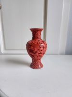 Vase Rotlack Drachen China H 17 cm Thüringen - Mönchenholzhausen Vorschau