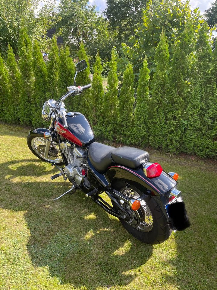 Honda Shadow VT 600 in Krummesse