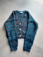 Neue italienische kuschelweiche Strickjacke Gr S/ M bunt Niedersachsen - Delmenhorst Vorschau