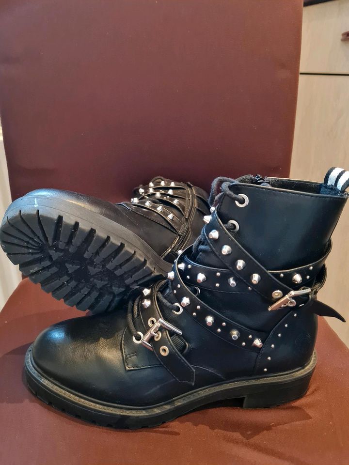 BB Foodwaer Stiefel Stiefeletten schwarz Größe 40 in Kleinmachnow