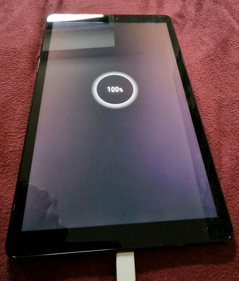 Samsung SM-T595 Galaxy Tab A 10.5 LTE Tablet-PC in Leipzig