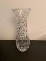 Große schwere Vase • dickwandig • aus Bleikristall • alt • Top Nordrhein-Westfalen - Herdecke Vorschau