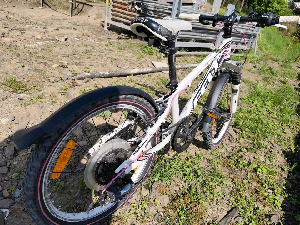 Kinder-Mountainbike 20Zoll - Feld in Hatzfeld (Eder)