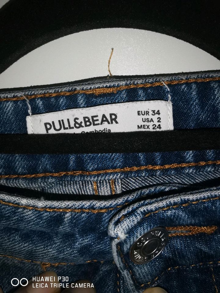 Pull&Bear Mom High Waisted Jeans Gr XS 34 in Villingen-Schwenningen