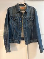 Levis Jacke Jeansjacke gr M Damenjacke Levi’s München - Milbertshofen - Am Hart Vorschau