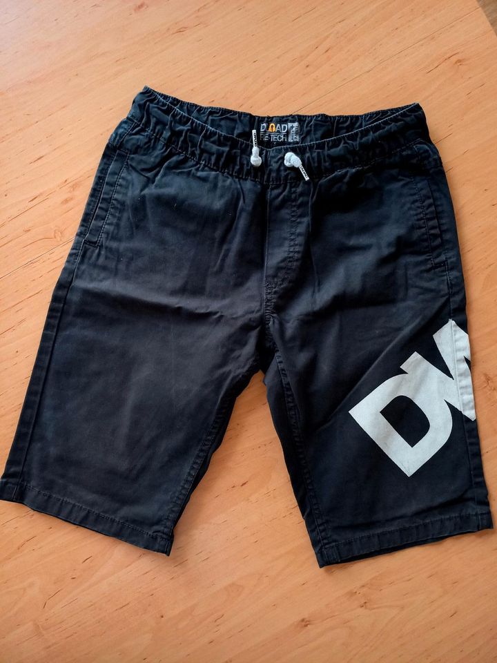 Shorts für Jungen, Gr. 158 in Leipzig