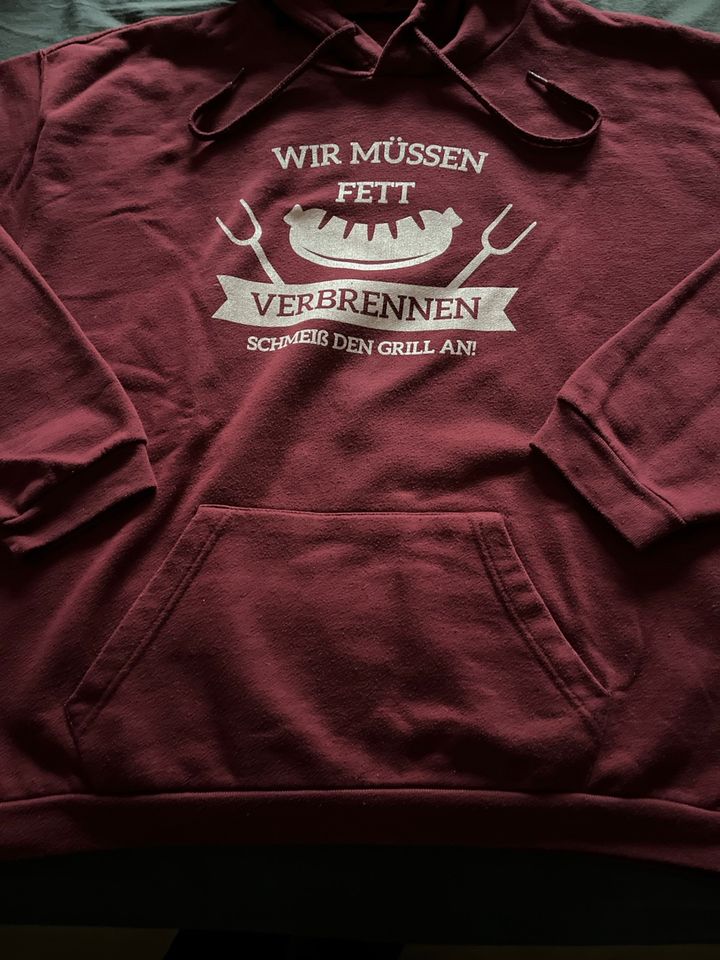 Kapuzen Pullover Hoodie 2XL Sprüche  B&C Collection „Grillen“ in Gemünden (Wohra)