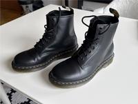 Dr. Martens Herren Stiefel Bex wie neu NP 220 Bayern - Pliening Vorschau