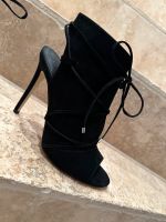 Asos Sandalen High Heels schwarz wildleder Optik Gr.41 Kr. München - Gräfelfing Vorschau