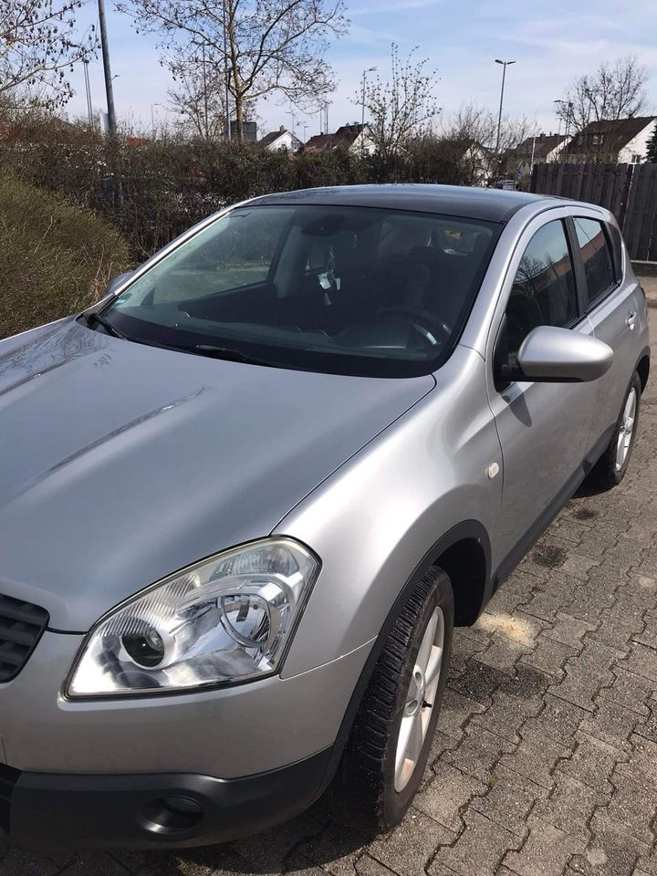 Nissan Qashqai in Ehingen (Donau)