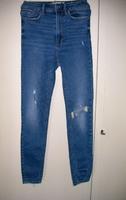 flotte modische Jeans, "STRADIVARIUS", Damen 34, Kinder 164/170, Köln - Porz Vorschau