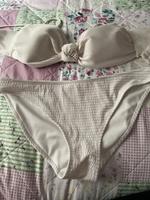 Ungetragener Bikini weiß/Creme H&M Gr 40 Hessen - Schrecksbach Vorschau