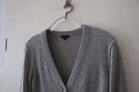 Daniels Damen Cardigan Strickjacke 100% Kaschmir L neuwertig Beuel - Vilich Vorschau