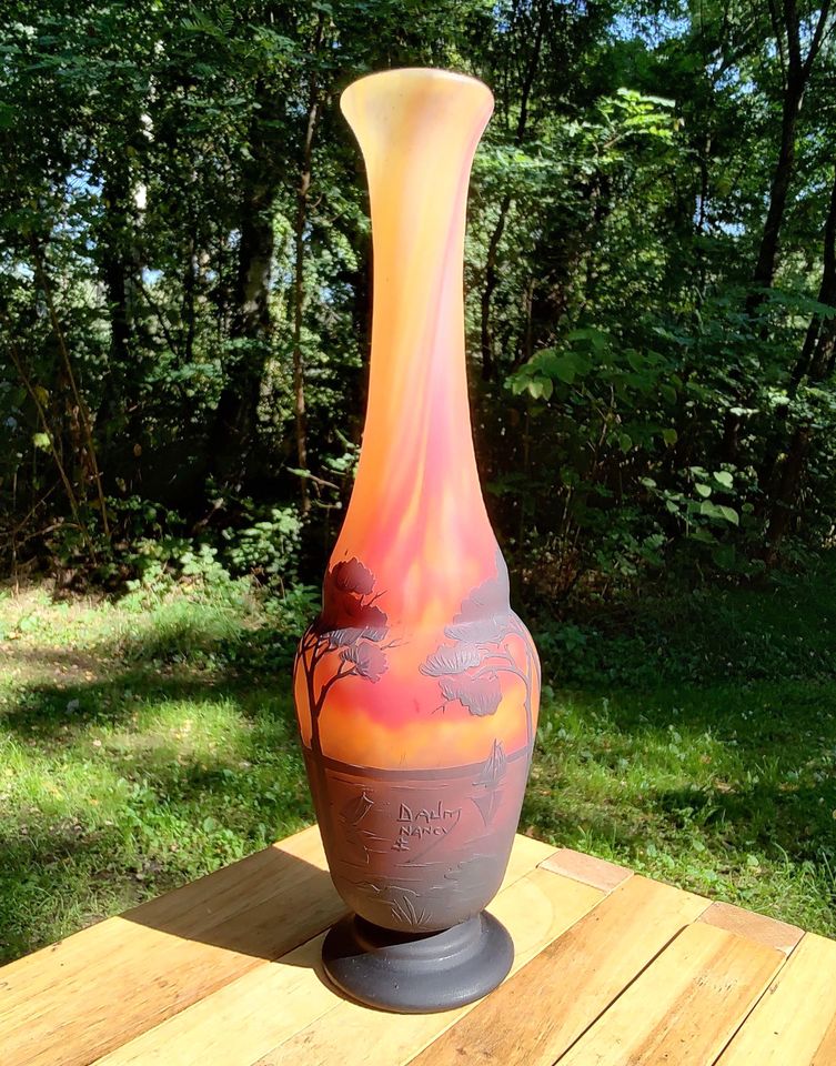 Daum Nancy Cameo-Vase, signiert, 29,5 cm hoch in Leipzig