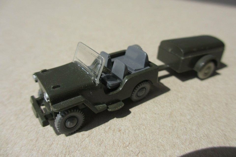 Set WIKING Modelle Nr.1 Willys Jeep + Nr.5 Anhänger oliv ca.1960 in Ennigerloh