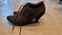 Geschlossene Pumps, schwarz Hessen - Ober-Mörlen Vorschau