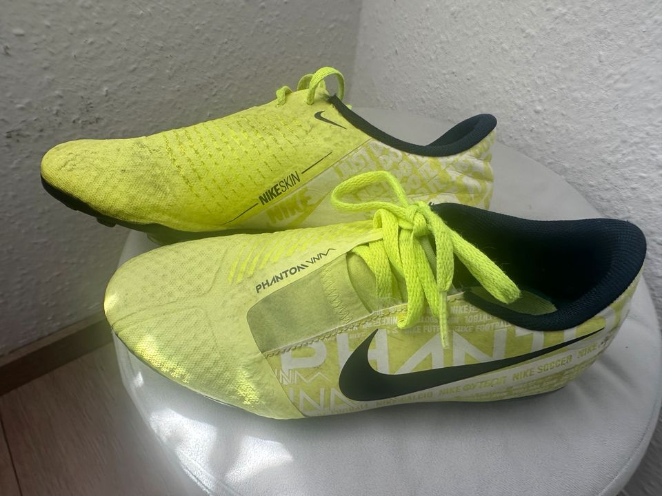 Nike Phantom Venom -Fußballschuhe in Leutkirch im Allgäu