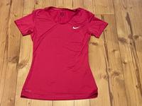 T-Shirt Oberteil Nike Pro Dri-Fit Gr.M NEU Hessen - Groß-Bieberau Vorschau