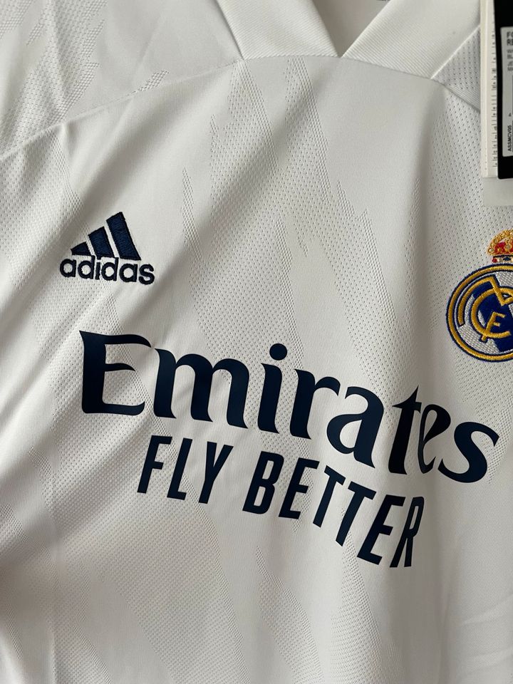 Adidas Real Madrid Langarm Trikot 2020 in Ludwigshafen