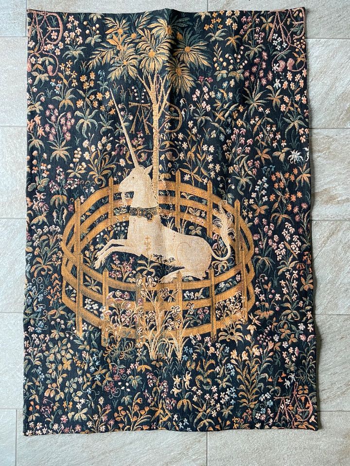 Das gefangene Einhorn, Wandteppich, Gobelin, 135x90cm Mittelalter in  Nordrhein-Westfalen - Ratingen | Kunst und Antiquitäten gebraucht kaufen |  eBay Kleinanzeigen ist jetzt Kleinanzeigen