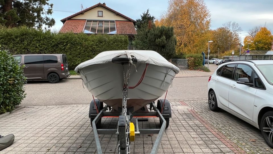 Ruderboot, Terhi 440, Angelboot, Motorboot ink. Trailer und Motor in Oberderdingen