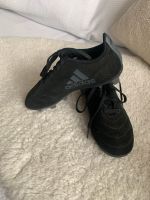 Wie neu!Adidas,Fußball Schuhe,31,5,schwarz,Leder,Stollenschuhe Nordrhein-Westfalen - Solingen Vorschau