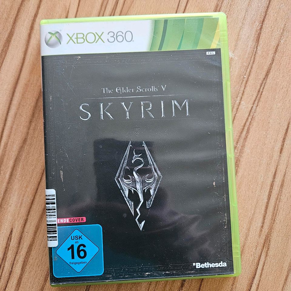 Xbox 360 Spiel Skyrim in Leipzig