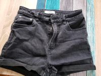 Kurze Jeans Shorts Gr.38 PIMKIE Hessen - Runkel Vorschau