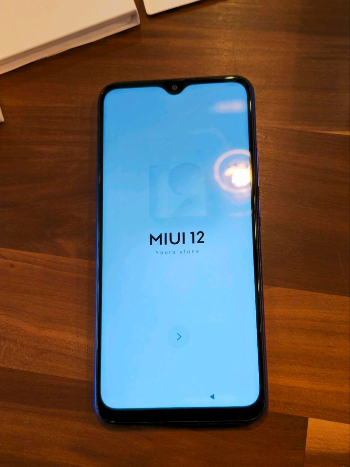 Xiaomi Redmi 9 Sunset Purple 32 GB in Sindelfingen