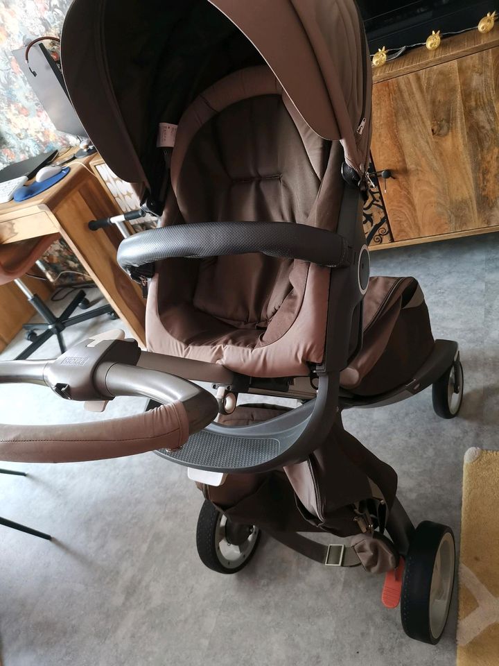 Kinderwagen Stokke xplory v5 in Köln