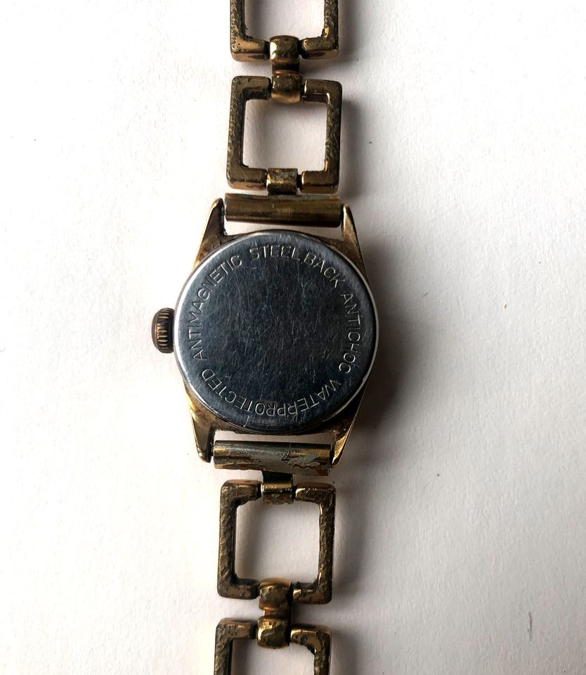 Bifora 17 Jewels - Armbanduhr Damen - Handaufzug Vintage - Defekt in Frankfurt am Main