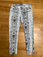 Jeans Hose knöchellang Blue Fire Co beige grau Schlange Snake 36 Köln - Mülheim Vorschau