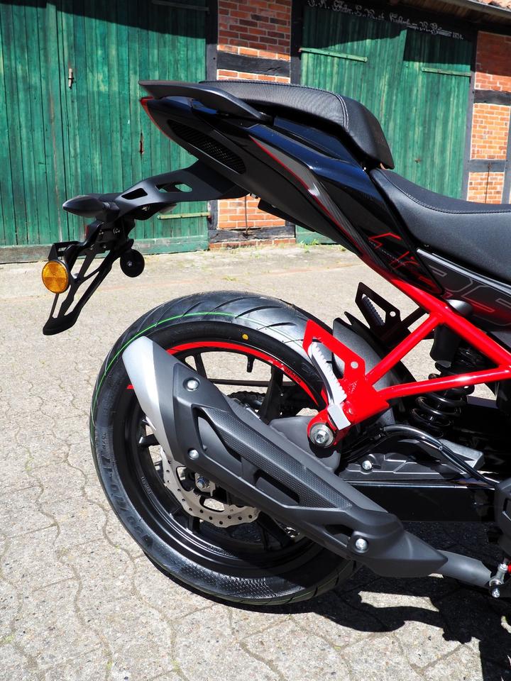 Benelli BN 125 *Euro5+"- Am Lager! B196 in Mellinghausen