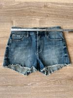 Calvin Klein Shorts Jeans Kurze Hose Gr. 26 München - Allach-Untermenzing Vorschau