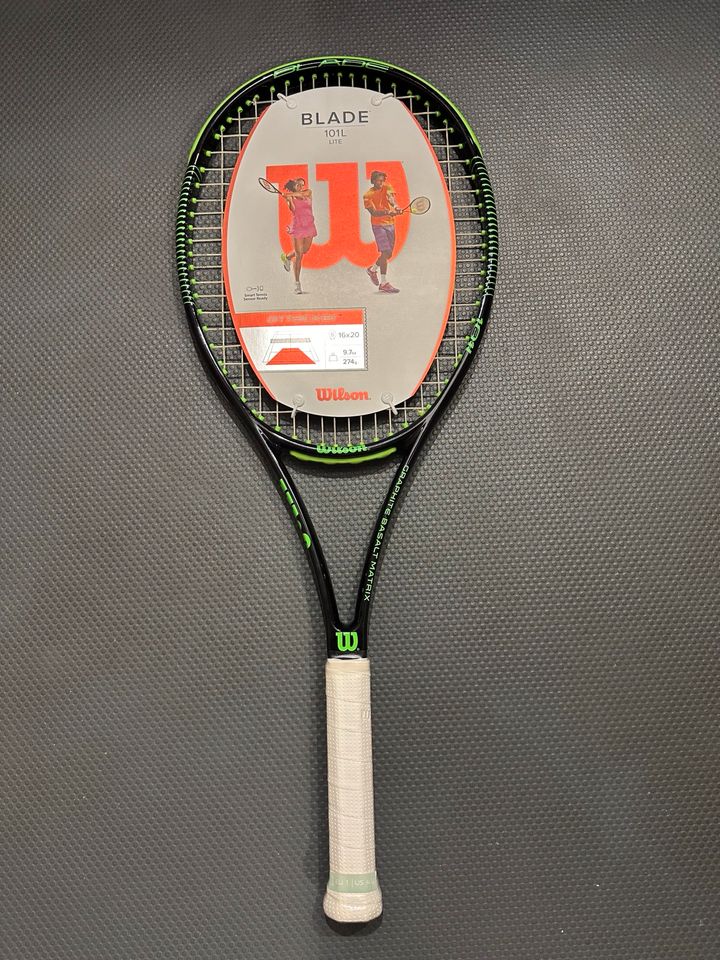 Wilson Blade 101L Lite Tennisschläger in Wardenburg