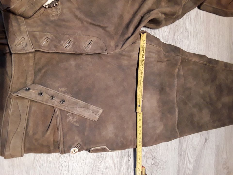 Lange Lederhose Größe 50 in Bad Wörishofen