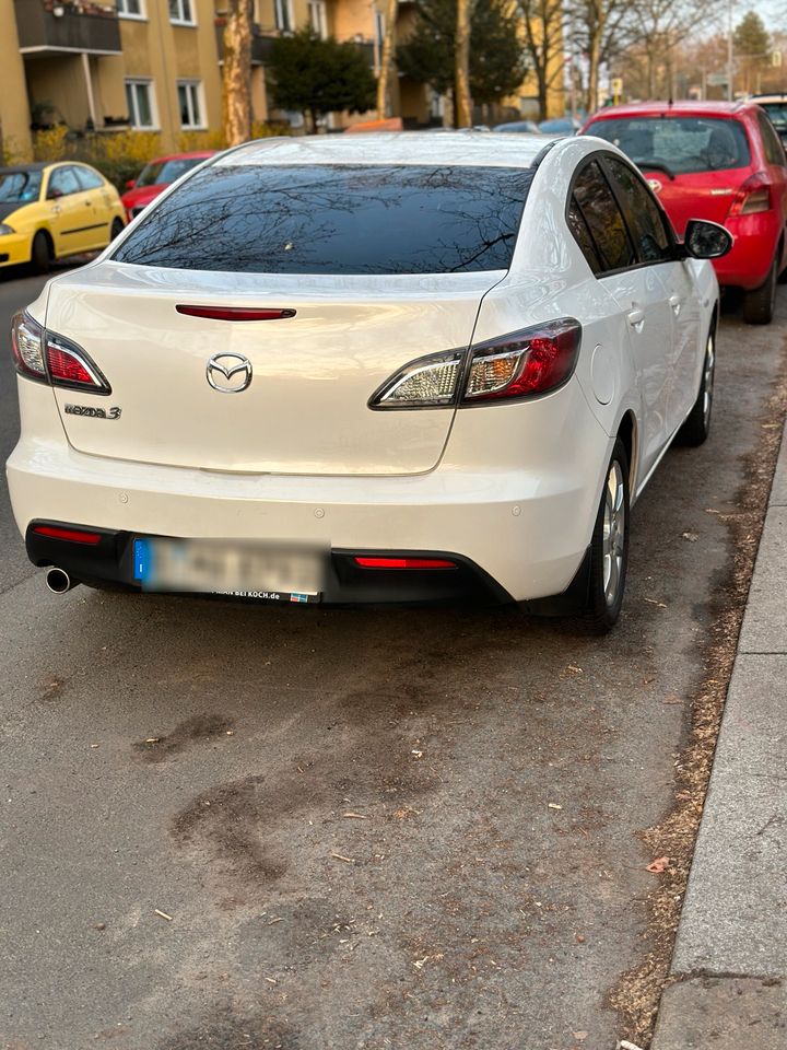 Mazda 3 Limo Spoortsline in Berlin