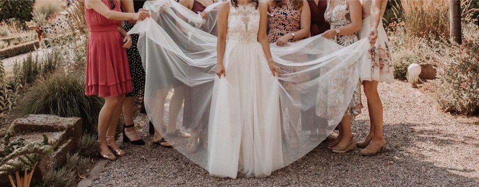 Brautkleid / Hochzeitskleid XS in Hauenstein