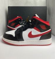 ✅Nike Jordan 1 Mid GS Gym Red Black White Rot/Weiß 38,5 6Y Sneakr Sachsen - Treuen Vorschau