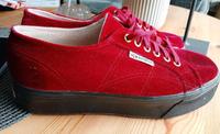superga Plateau Schuhe Rot Samt 40 Brandenburg - Wriezen Vorschau