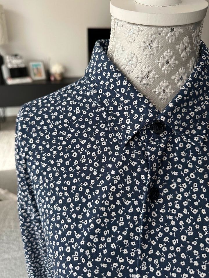 Boss Freizeithemd Hemd floral Muster 'ROAN' blau weiß L 40 in Karlsruhe