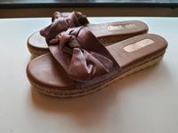 Hübsche Schuhe mit Absatz & rosa glänzender Schleife, Tom Tailor Rheinland-Pfalz - Kandel Vorschau
