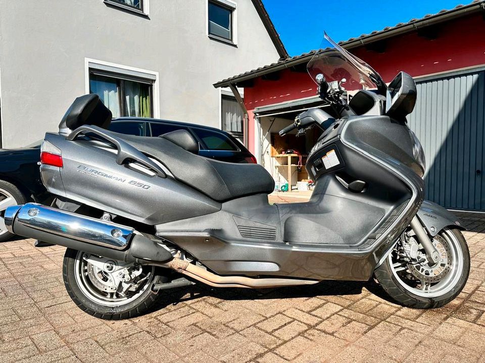 Burgman 650 Executive in Regensburg