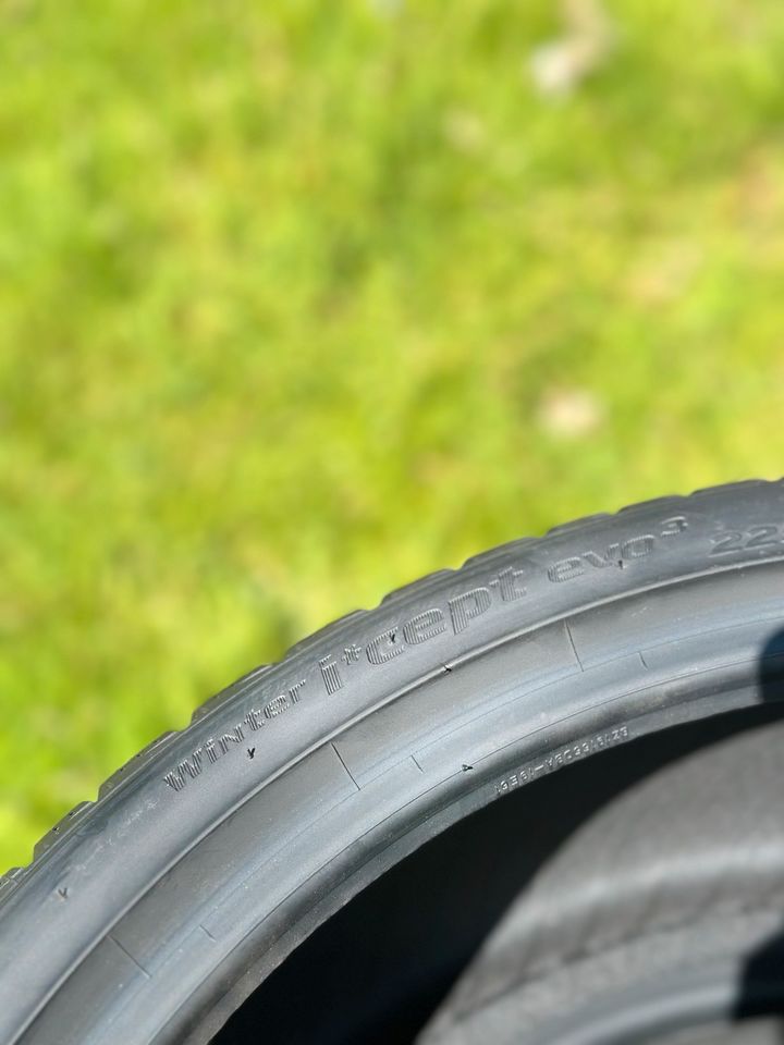 225/35 R19 Hankook Reifen Komplett Neu in Puderbach